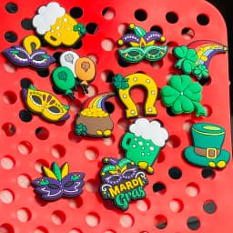 1-13Pcs Mardi Gras Four-leafed Clover PVC Kids Shoes Charms Buckle Clog Beer Slipper Decoration DIY Backpack