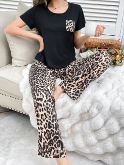 Women's Pajamas with Leopard Print, Comfortable Top with Pockets, Short Sleeves, Long Pants, Suitable for Wearing Outside, Loungewear Pajama Set
