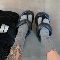 High Quality Combed Cotton Split Toe Woman Socks Solid Color Simple Comfortable Soft Two-Toed Japanese Harajuku Women's Tabi Sox