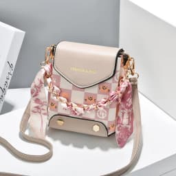 Mobile Phone Bag Women's New Summer Fashion Mini Bag Fashion Single Shoulder Crossbody Good-looking Suitable Daily Collocation