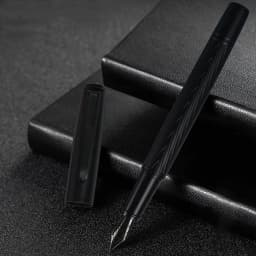 Titanium Nib Black Samurai Fountain Pen Refillable 0.5mm Nib Smooth Ink Pens Tree Texture Metal Fountain Pen Writing Supplies