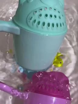 Baby Shampoo Rinse Cup Kids Bath Waterfall Rinser Children Bathing Baby Shower Spoons Child Washing Hair Cup Kids Bath Tool