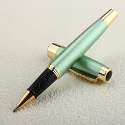 High Quality Green Metal Roller Ball Pen 0.5mm Nib Dragon Clip Business Gifts Writing Office School Supplies Metal Ballpoint Pen