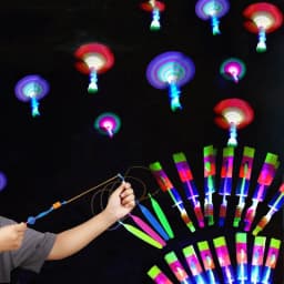 Outdoor Flash Rocket Toy LED Lights Glowing Slingshot Rocket Helicopter Flying Toy Party Fun Gift Rubber Band Ejector Toys