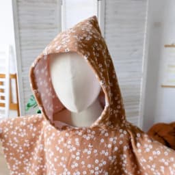 Elinfant 1Pc Children's Beach Towel Pool Swim Bathrobe Kids Hooded Bath Towels Baby Surf Poncho Large Size Cartoon Prints Towel