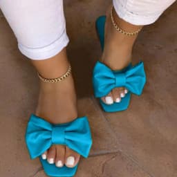 Spring/Summer New 2026 Outdoor Flat Leather Bow Non-Slip Beach Lady Slippers Casual All-Match Fashion Women Sandals