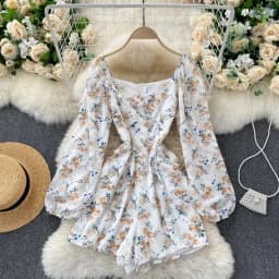 Korean New Spring Summer Chiffon Jumpsuit V-neck Puff Sleeves Folds Slim Slimming Floral Wide-leg Shorts Jumpsuit UK770