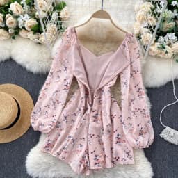 Korean New Spring Summer Chiffon Jumpsuit V-neck Puff Sleeves Folds Slim Slimming Floral Wide-leg Shorts Jumpsuit UK770