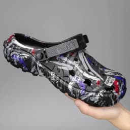 Plus Size Summer Men Sandals Clogs Outdoor Garden Clogs Hole Shoes Male Casual Shoes Water Shoes Comfort Home Soft Slippers