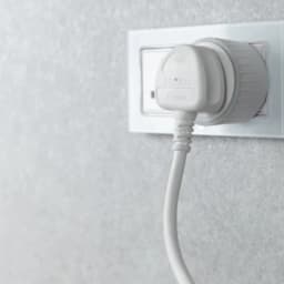 Shelly Plus Plug UK Manage Power Supplies 12A LED Indications Keep Aware Power Consumption Current State Embedded Webserve