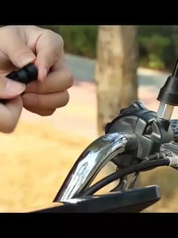 Bike Phone Holder 360° Rotatable Universal Bicycle Motorcycle Phone Holder for Mobile Phone Stand Shockproof Bracket GPS Clip