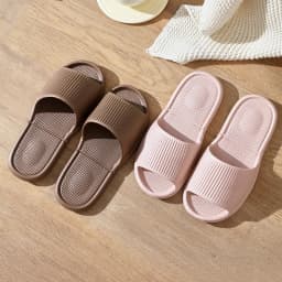Bathroom House Slippers Leaking Quick-Drying Shower Slipper Light Weight Waterleaky Beach Flip Flops Women Swimming Slides