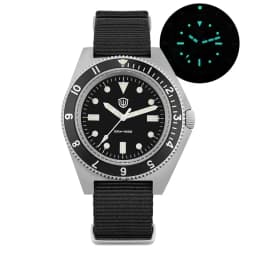 Watchdives WD1972 Quartz Watch VH31 Sweep Seconds Movement Sapphire Crystal BGW9 Luminous 20Bar Waterproof Vintage Men Watches