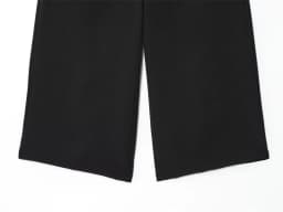 Women's Shorts New Summer 2025 Black Cropped Simple Shorts Casual and Fashionable Capable Commuter Personality Versatile