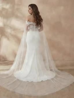 TOPQUEEN G36 Bridal Shawl Sexy Reverse Decoration Cloak Lace Embroidery For Reverse Wedding Dress Wedding Cape Veil Customizable