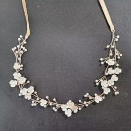 SLBRIDAL Handmade Alloy Flower Leaf Rhinestones Ceramic Flower Bridal Headband Wedding Headpieces Bridesmaids Women Hair Jewelry