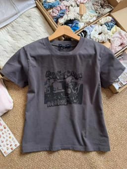 Classic Rock Graphic T-shirts Women Casual Summer Gray O Neck Short Sleeve Cotton Crop Top Vintage Streetwear Slim Y2k Tees Chic
