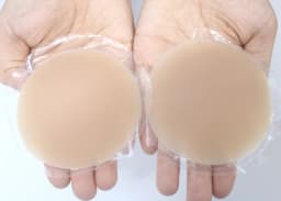 Round Shape Reusable Silicone Nipple Covers Invisible Seamless Breast Petals No Show Full Coverage Nip Pasties Sticky Bra