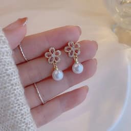 Elegant Sweet Flower Stud Earrings For Women Exquisite Zircon Imitation Pearl Flowers Earring Party Christmas Jewelry Gift