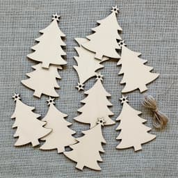 10Pcs Christmas Tree Shape Wooden Crafts Hanging Ornaments Unfinished Christmas Tree Pendant Decoration Wood Slices for Crafts