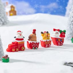 10pcs Christmas Snowman Elk Bobsleigh Mini Resin Jewelry Pendant DIY3D Glossy Micro-Landscape Desktop Small Decorative Item