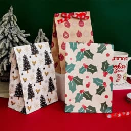 12/24pcs Christmas Gift Bags Candy Bags Merry Christmas Advent Calendar Numbers Stickers Kraft Paper Box Packaging Bags