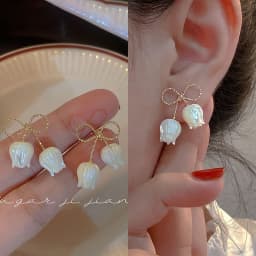 White Color Bowknot Tulip Flower Stud Earrings For Women Brincos Feminino Fashion Rhinestone Jewelry Christmas Girl Friend Gift