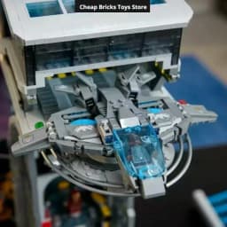Christmas Toy Gifts 5201pcs Futuristic Headquarters Tower Model Building Blocks Bricks Super Hero Skyscraper for Family Decor