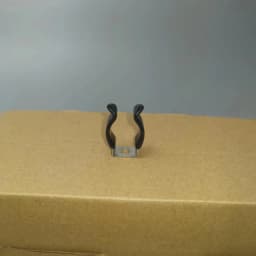 Black PVC T5 T8 T9 T10 T12 Tube Holders LED Light Bulb Clamps Support Fluorescent Tube Replacement Mounting Accessories U Clip