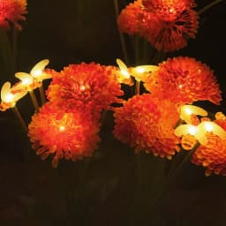 1 Solar Garden Light, Swinging Bee Light with Flowers, Waterproof Firefly Light, Garden Courtyard Path Decoration, Ladies' Gift