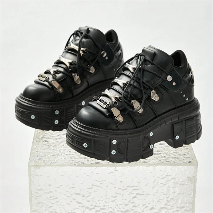 Punk Style Women Black Shoes Rock Metal Decor Lace-up Heel Height Platform Shoes Gothic Man Sneakers Women Ankle Boots 2025 New
