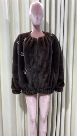 Lautaro Winter Luxury Elegant Thick Warm Soft Brown Short Faux Mink Fur Coat Women Beading Loose Stylish Chic Fluffy Jacket