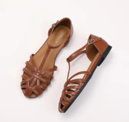 ZAROY Summer Cross Strap Flat Sandals Women Round Toe Ankle Buckle Hollow Casual Roman Sandalia Zapatos De Mujer сандали