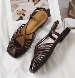 ZAROY Summer Cross Strap Flat Sandals Women Round Toe Ankle Buckle Hollow Casual Roman Sandalia Zapatos De Mujer сандали