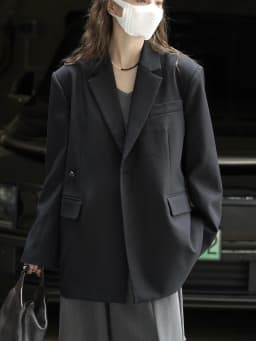 RZIV Fashionable Design Slanted Placket and Back Slit Coats, Loose Fitting Suit, Slimming Jacket for Women