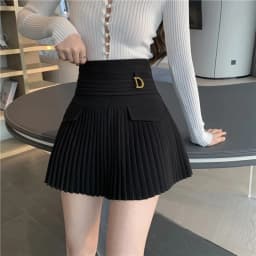 Zwarte Geplooide Rokken Vrouwen Hoge Taille Mini Rok Metalen Letter D Ontwerp A-lijn Clubwear Koreaanse Sexy Streetwear Tonen Ca