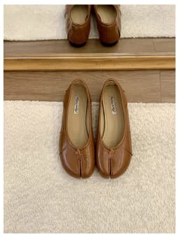 Spring Split Toe Women Ballet Flats Fashion Tabi Shoes Causal Slip On Loafer Ladies Pleated Leather Espadrilles Zapatillas Mujer