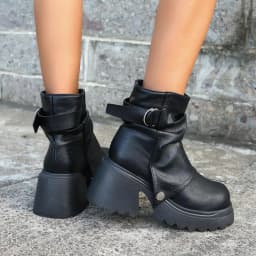 Gothic Chunky Platform Black Ankle Boots Women 2026 Autumn Punk Metal Belt Buckle Thick Bottom Short Boots Woman's Y2K Shoes 43