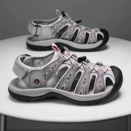 Summer Genuine Leather Women Sandals Comfortable Gladiator Sandals New Designer Sneakers Lightweight Outdoor Women Beach Sandals