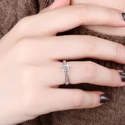 NeeTim Real 3 Carat Moissanite Wedding Ring for Women 925 Sterling Silver Round Brilliant Sparkling Engagement Rings Gift