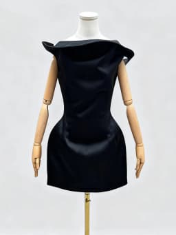 TWOTWINSTYLE Solid Slimming Minimalist Dresses for Women Slash Neck Off Shoulder Tunic Design Sense Mini Dress Female Clothing