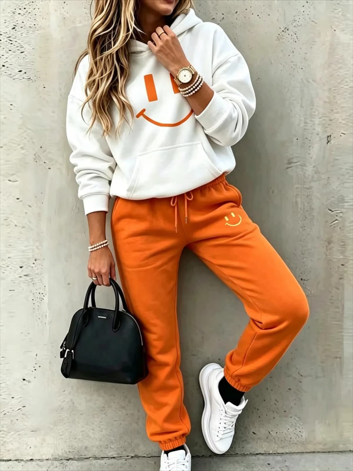 Women Smile Face Print 2 Piece Tracksuit Set, Long Sleeve Hoodie Pullover Top & Drawstring Jogger Pants, Casual Loose Matching Loungewear Street Outfit