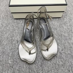 Summer Women's Low Heel Herringbone Sandals Vacation Style Crystal Jelly Beach Shoes Fashion Comfortable Buckle Flip Flops Shoe