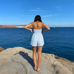 ZEKYE Summer Beach Vacation Style Striped Jumpsuit for Women, Casual Halter Neck, Backless Waist-shaping Jumpsuit Shorts Minimal