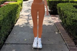 C-B V-Neck Halter Yoga Vest with Folded Waist, Nude-Feel Shorts & Leggings, Perfect for Gym Workouts, Women's Sportswear Set