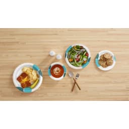 48ct Everyday 8.5in Floral Print Microwave Safe Round Paper Plates