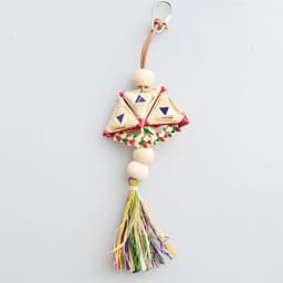 1 Pc Random Style Pet Parrot Bird Chew Toys Handmade Natural Straw Chewing Bite Hanging Cage Bell Swing Climb Playing Pendant
