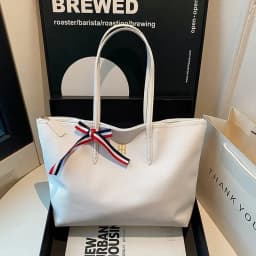 Fisherman Inspired Bag With Multiple Pockets And Durable Waxed Leather Material
