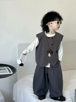 Autumn Fashion Baby Boys Waistcoat Gray Vest+Tshirts+Loose Pants 3pcs Children Set Casual Streetwear Handsome Suit