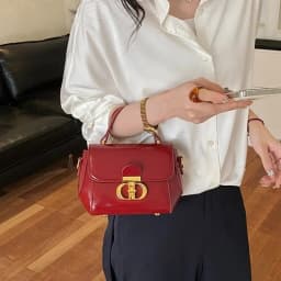 Trendy Design Letter Logo Diaper Bag Luxury Tote Messenger Purse For Women Solid Color Commuter Bag Elegant Leather Classic